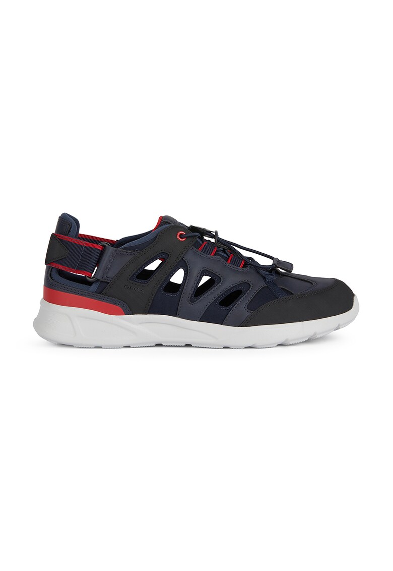 Pantofi sport cu decupaje si segmente din material sintetic