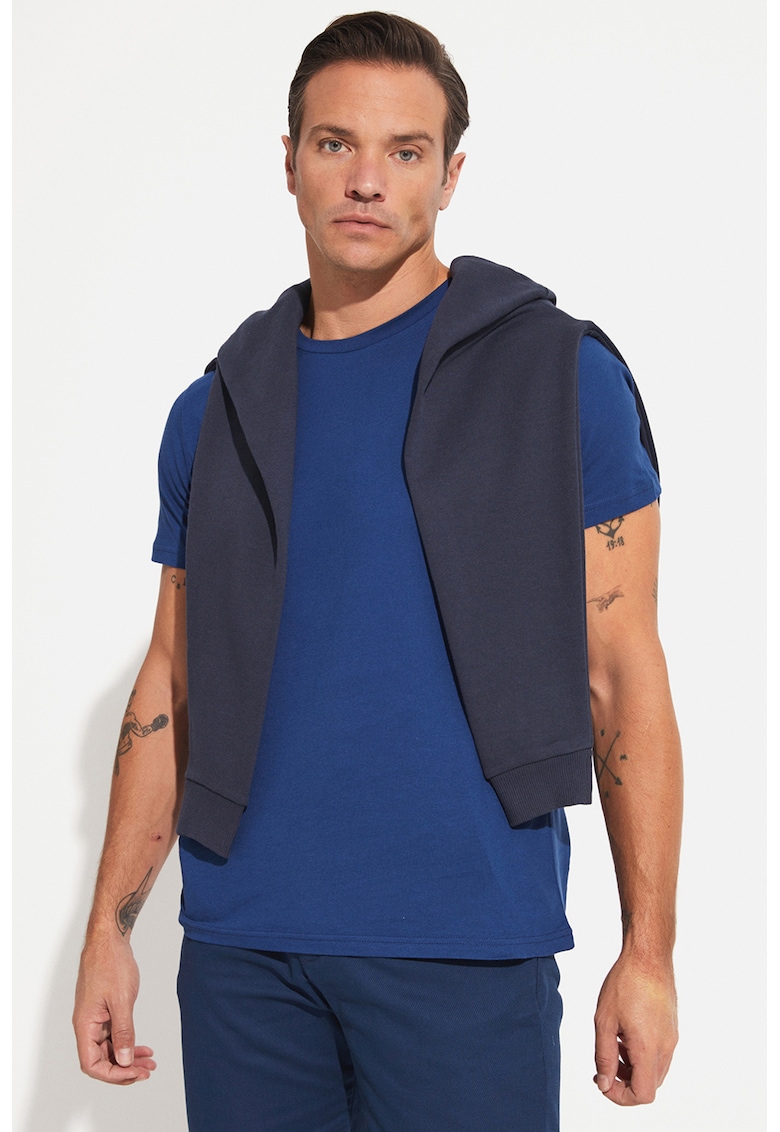 Tricou uni cu decolteu la baza gatului - Albastru indigo