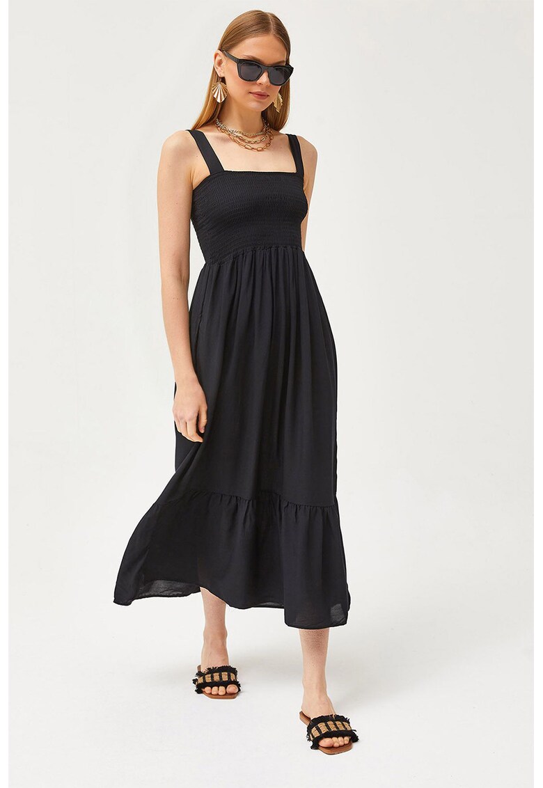 Rochie midi evazata