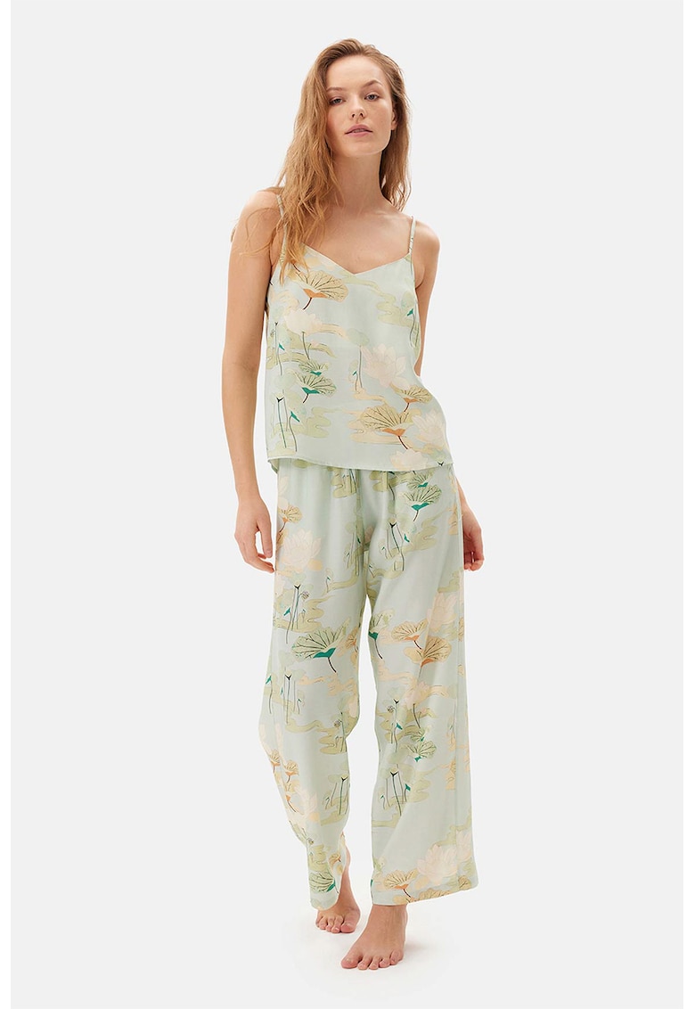Pantaloni cu croiala ampla si model floral