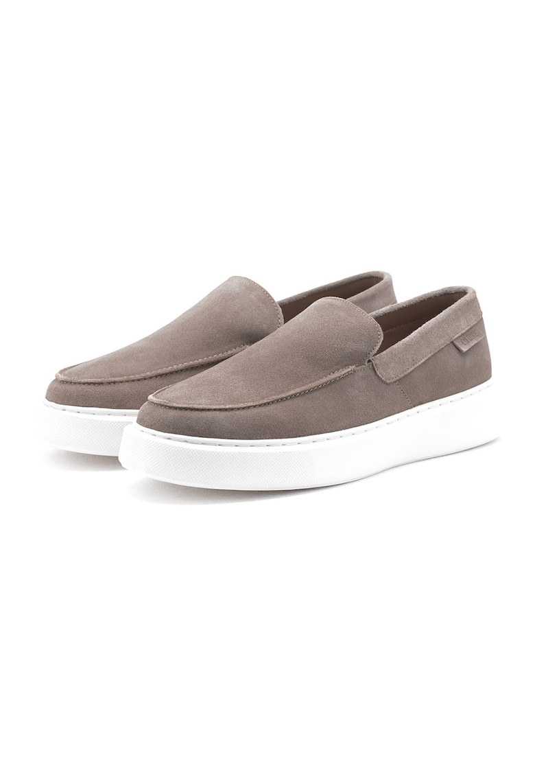 Pantofi loafer din piele intoarsa cu varf rotund