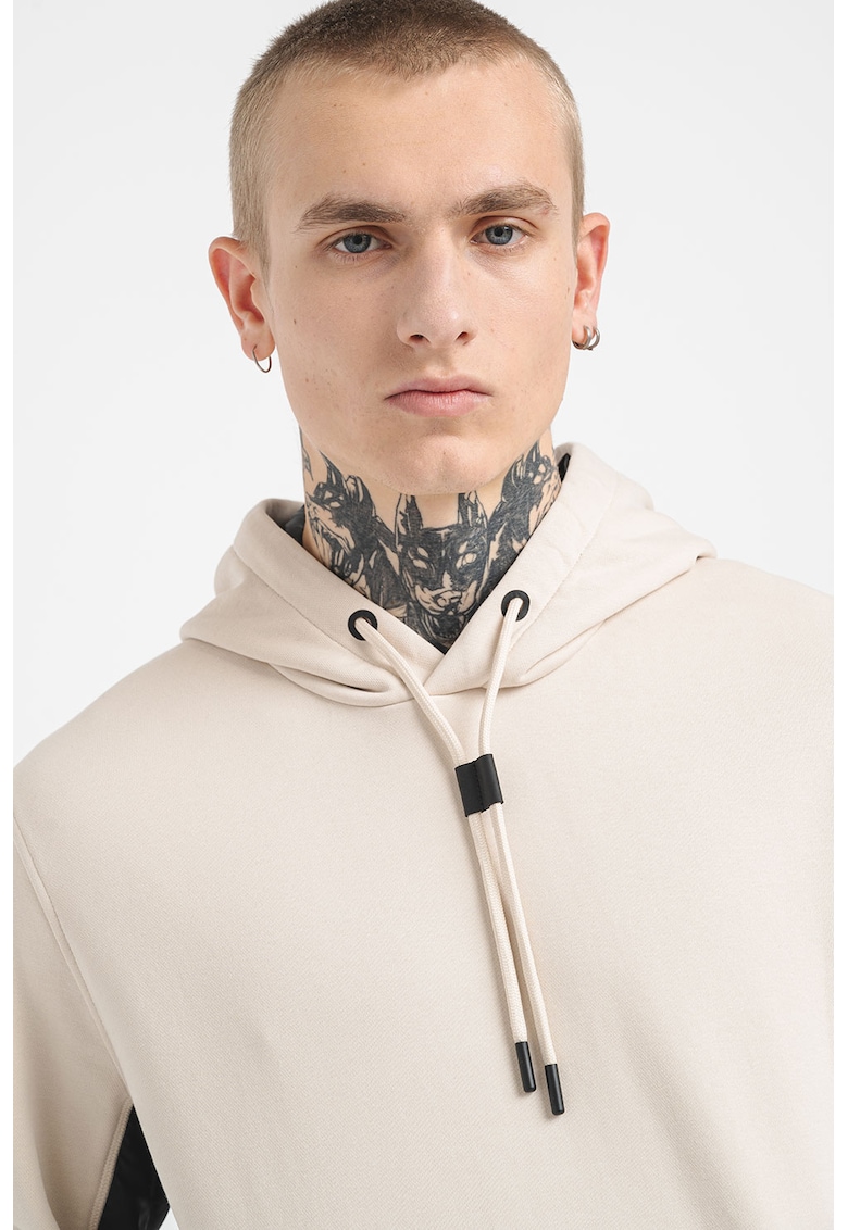 Hanorac cu snur si buzunar kangaroo