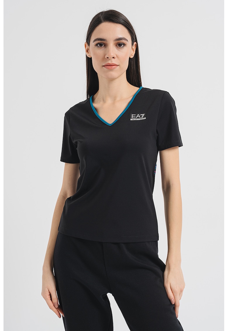 Tricou slim fit cu decolteu in V