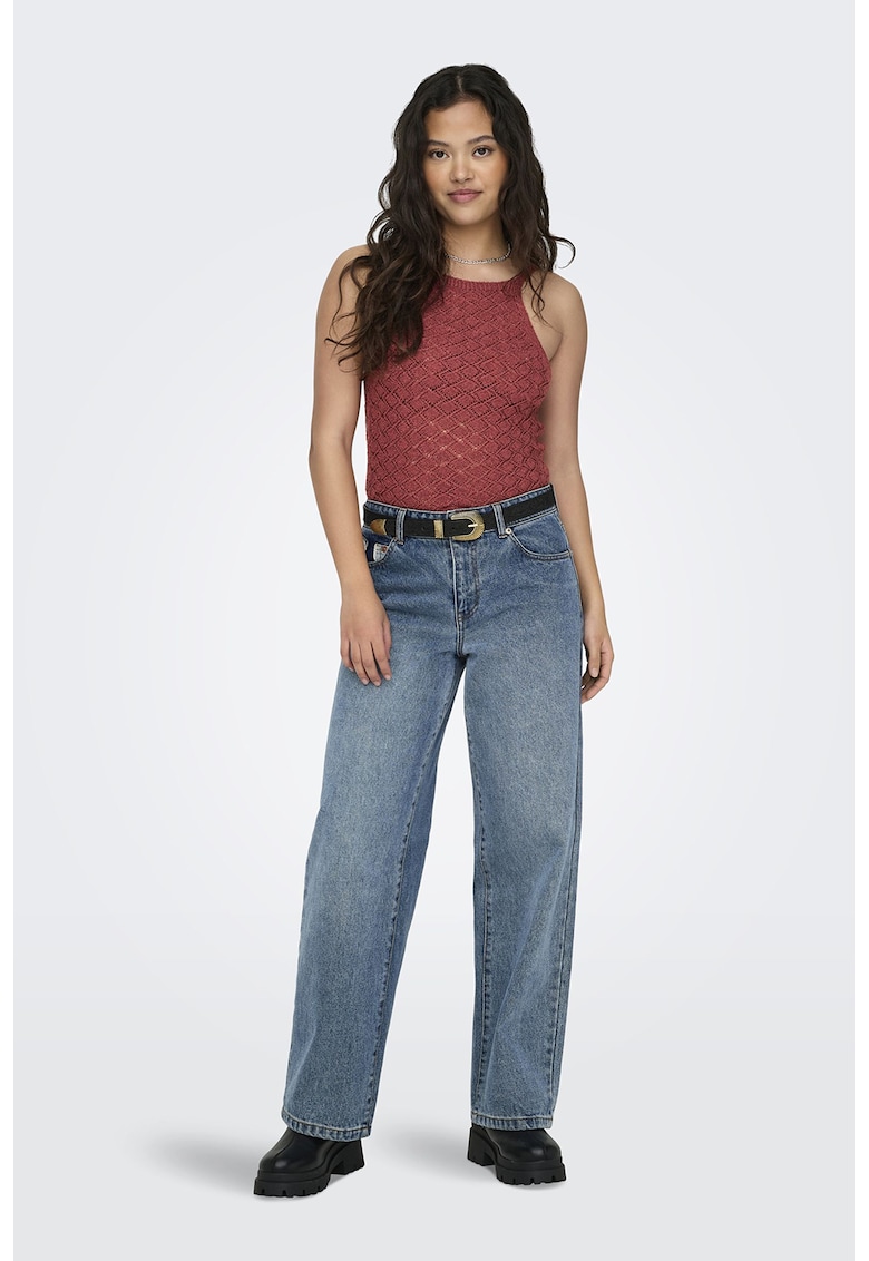 Top tricotat fara maneci