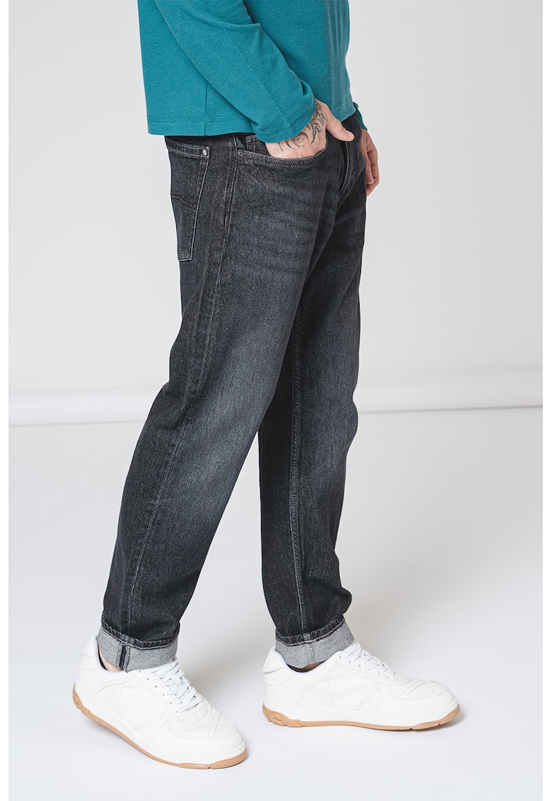 Blugi cu talie medie