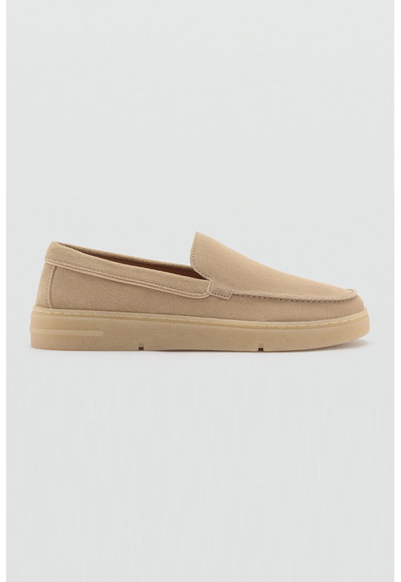Pantofi de piele intoarsa
