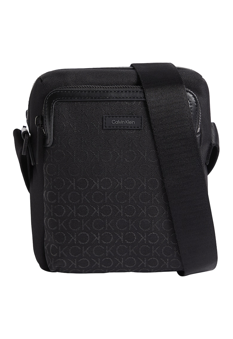 Geanta crossbody cu aplicatie logo