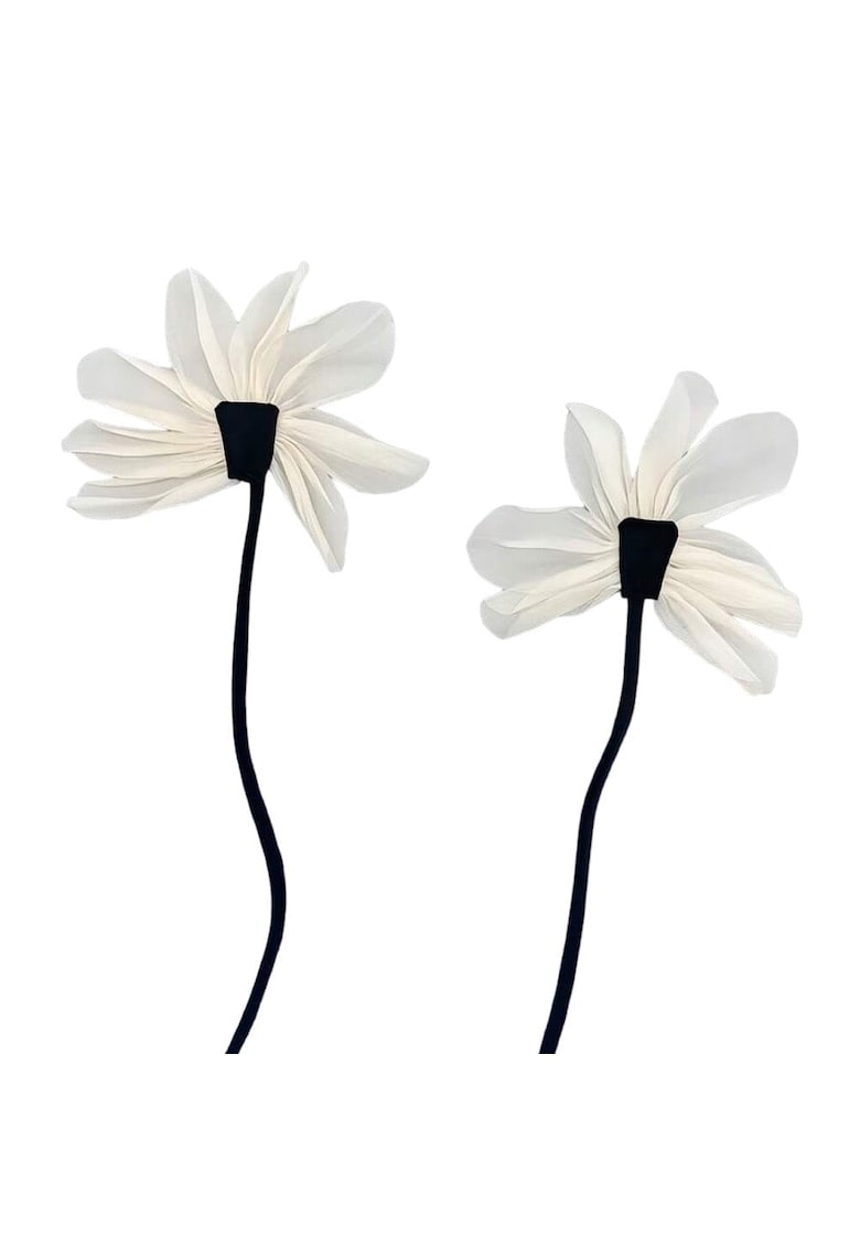 Set 2 brose tip floare - bej - Basilia C12