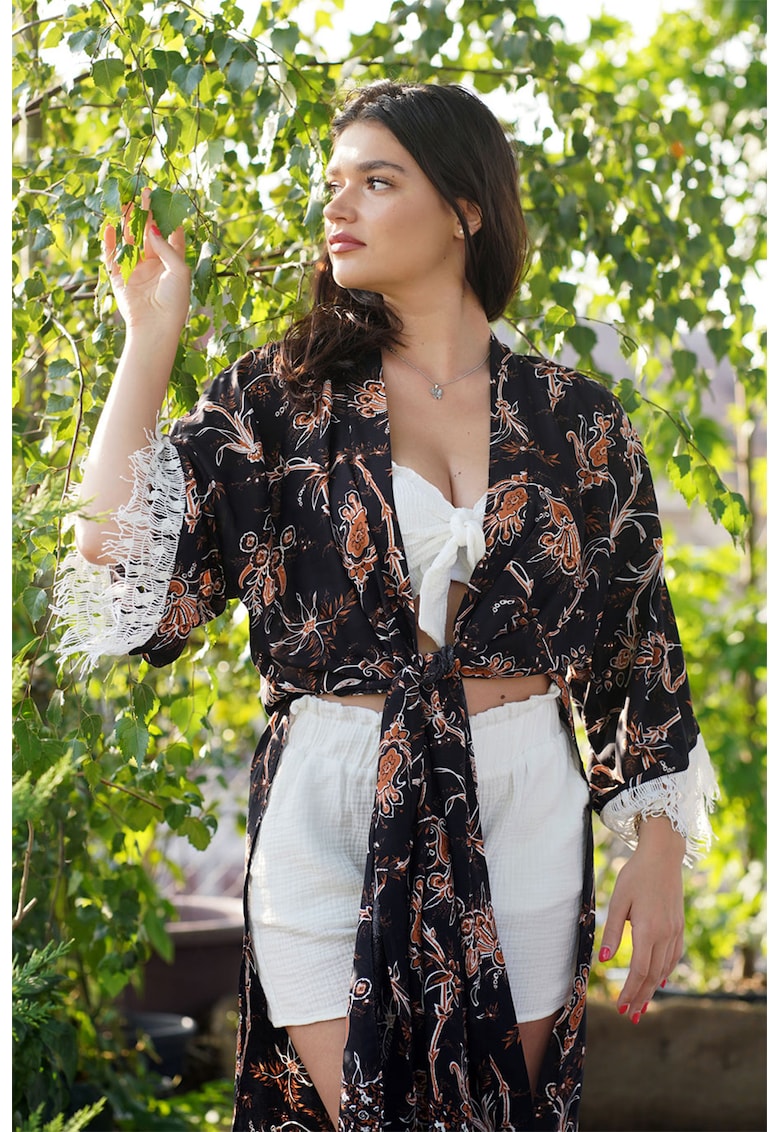 Chimono cu model si slituri laterale