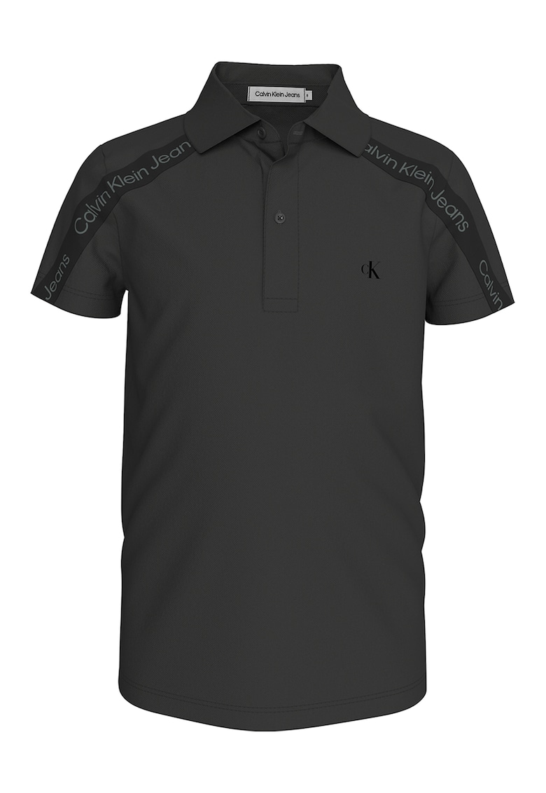 Tricou polo cu fenta cu nasturi