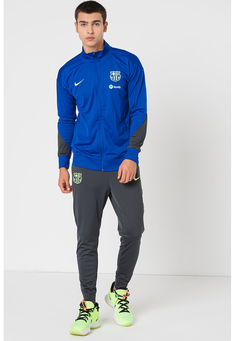 Trening cu Dri-FIT pentru fotbal