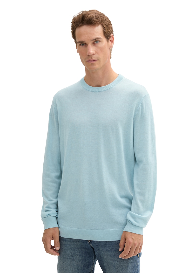 Pulover tricotat fin din lana Pulover tricotat fin din lana