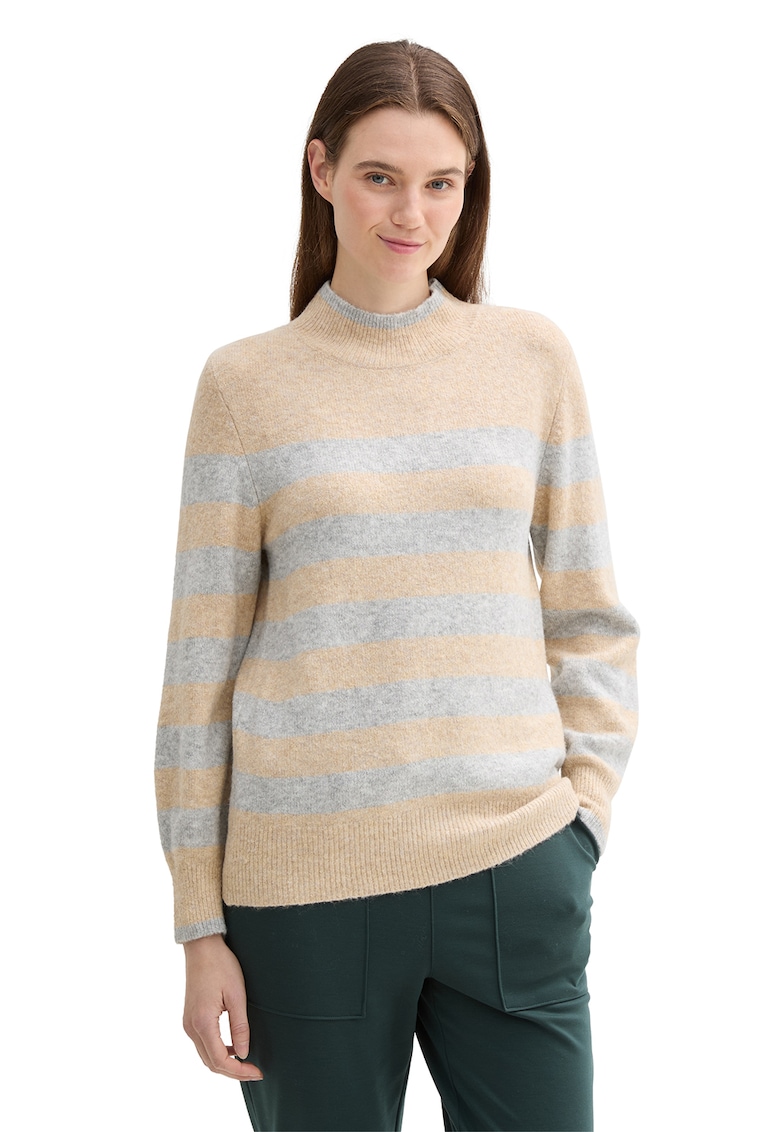 Pulover cu model in dungi