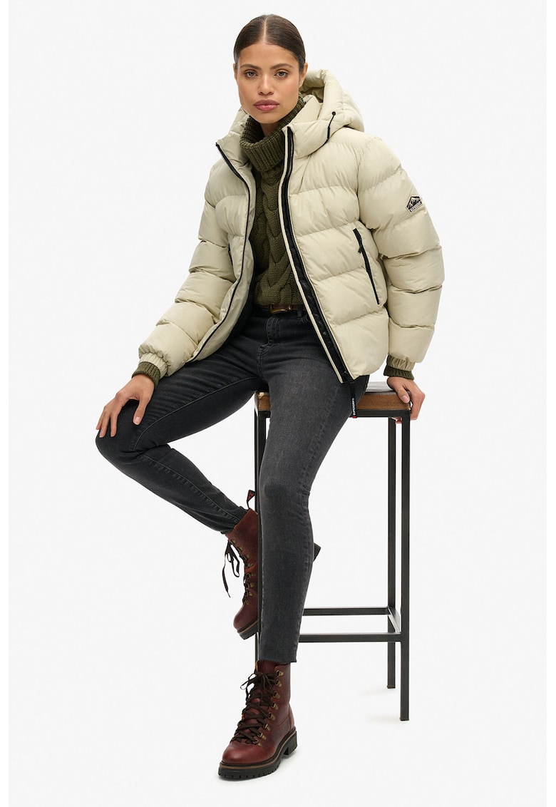 Geaca cu gluga si finisaj rezistent la apa - Bej deschis