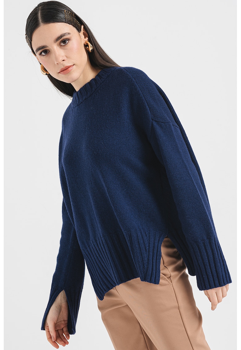 Pulover din amestec de lana cu slituri laterale