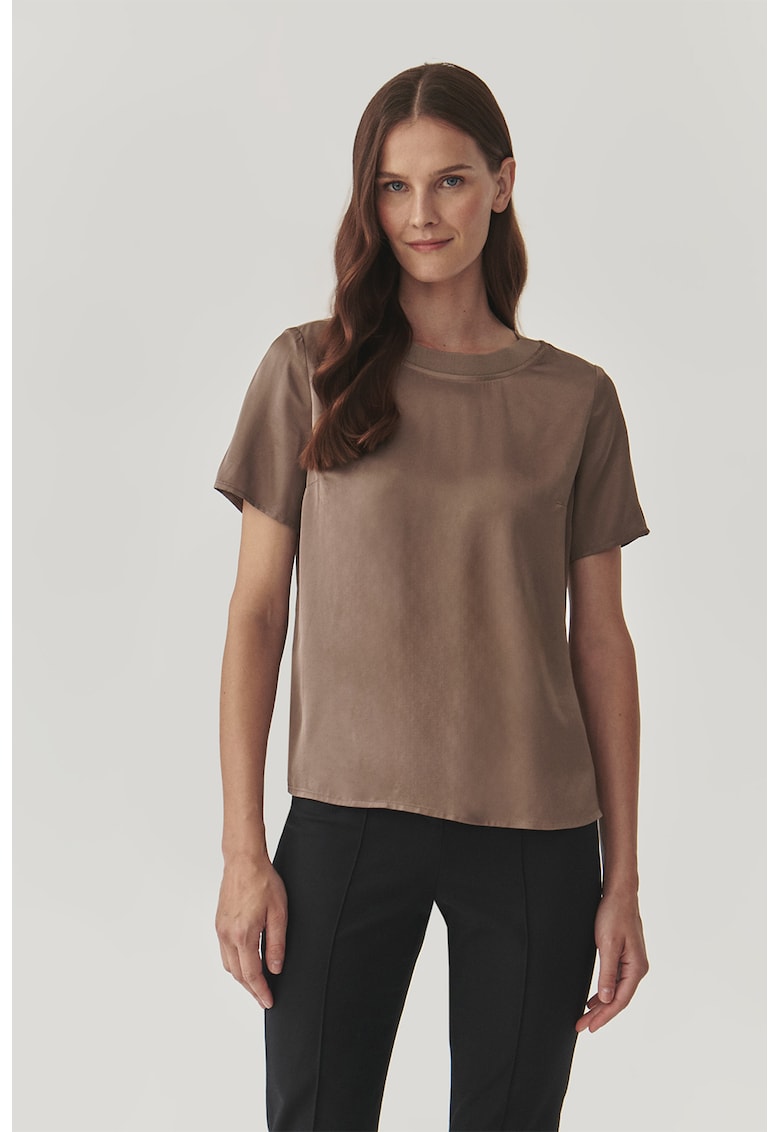 Tricou cu aspect de satin Malto