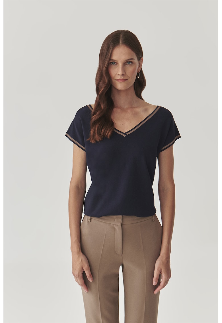 Tricou cu decolteu in V si garnituri contrastante Sora
