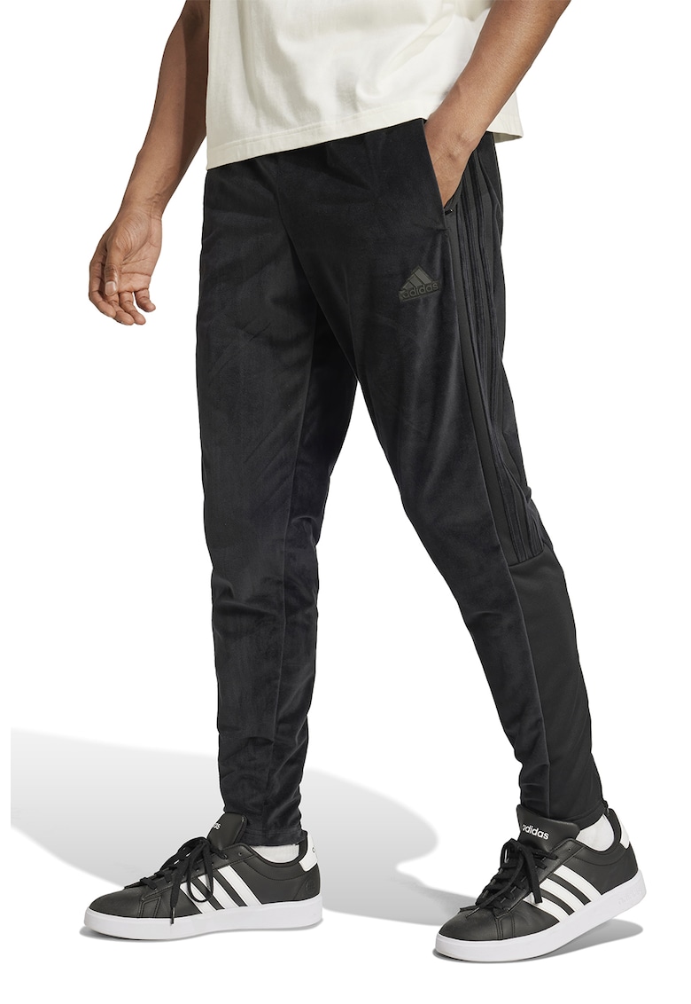 Pantaloni de trening cu aspect de catifea