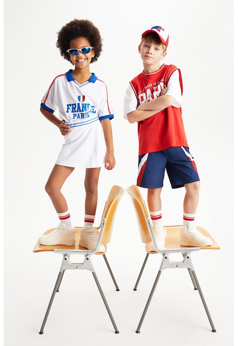 Top cu imprimeu text