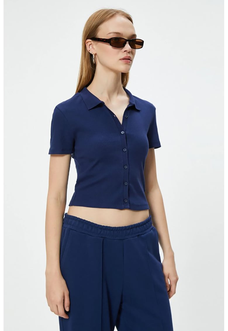 Bluza crop cu maneci scurte