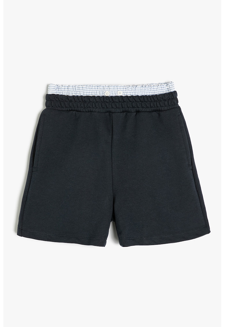 Pantaloni scurti cu buzunare laterale