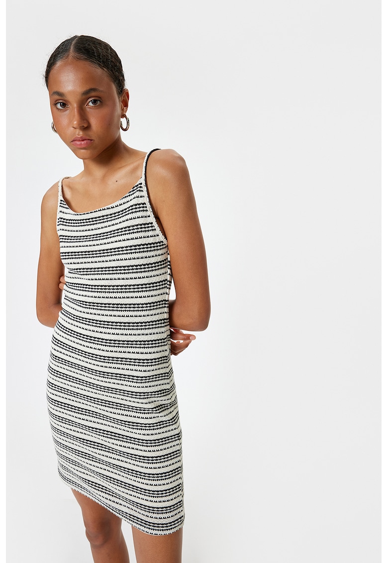 Rochie-bodycon din tricot