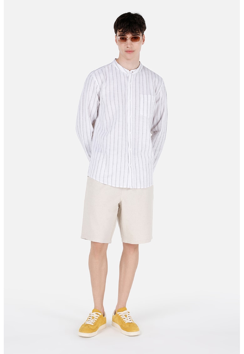 Camasa in dungi din amestec de in cu buzunar pe piept