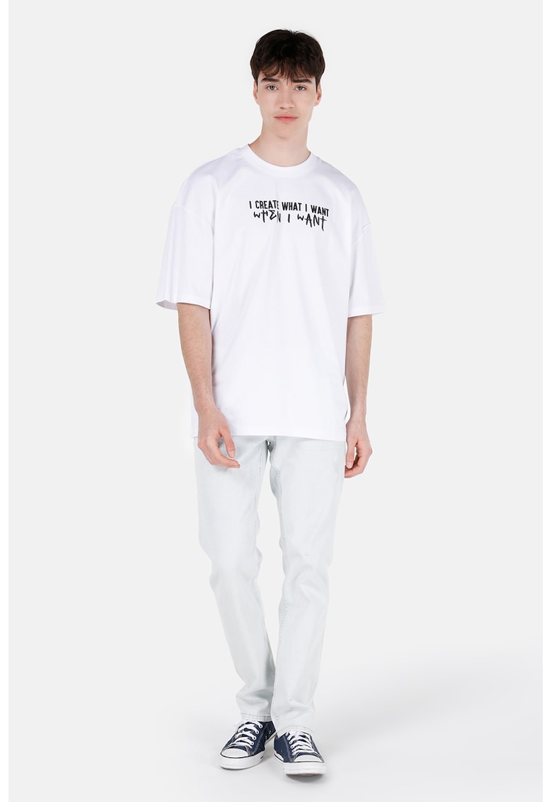 Blugi cu croiala dreapta