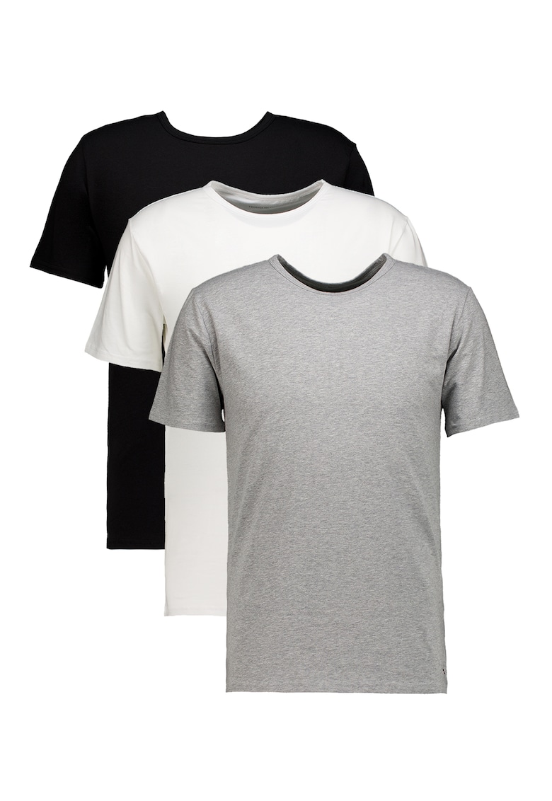 Set de tricouri de casa din amestec de bumbac - 3 piese