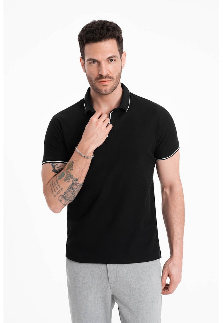 Tricou polo cu vipusca contrastanta - Negru