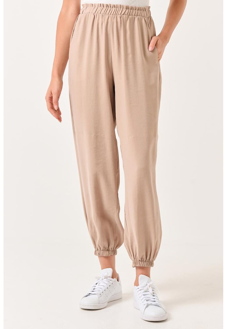 Pantaloni crop cu talie elastica