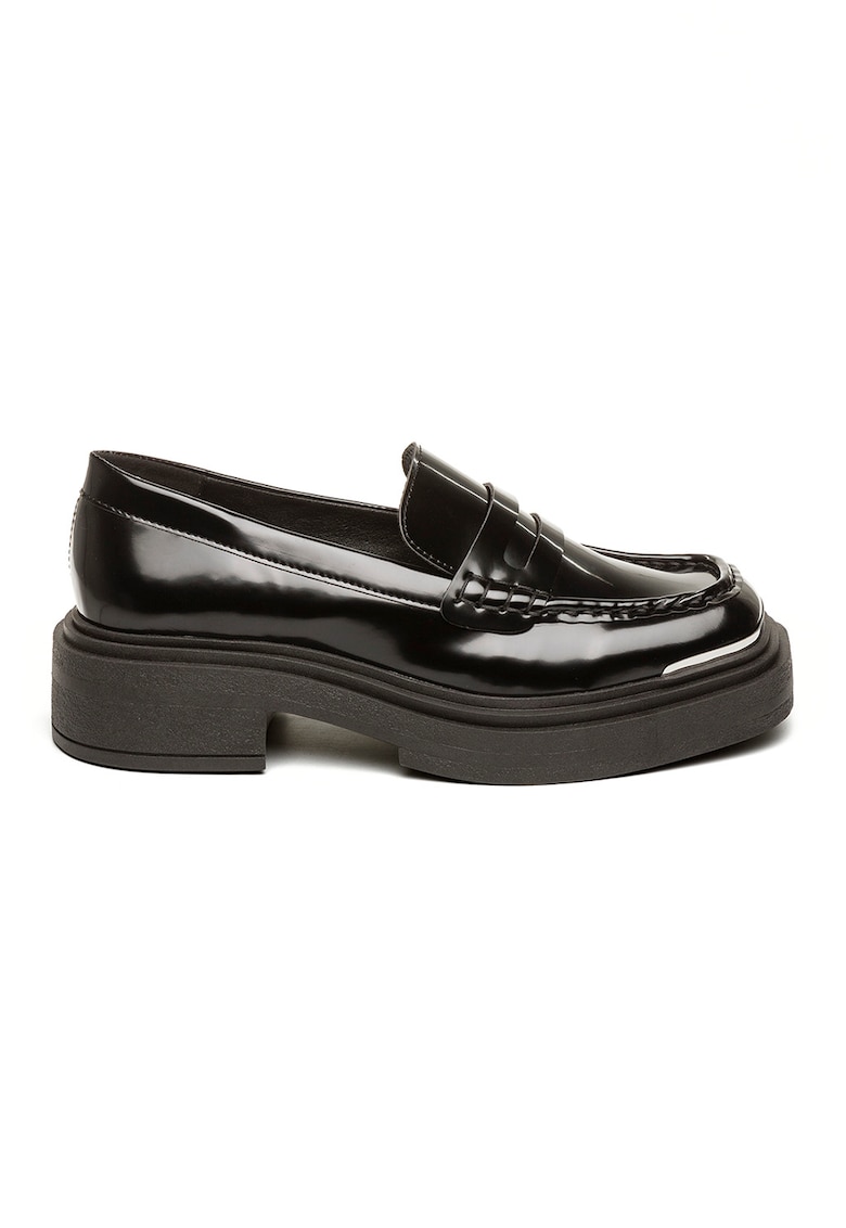 Pantofi loafer de piele lacuita