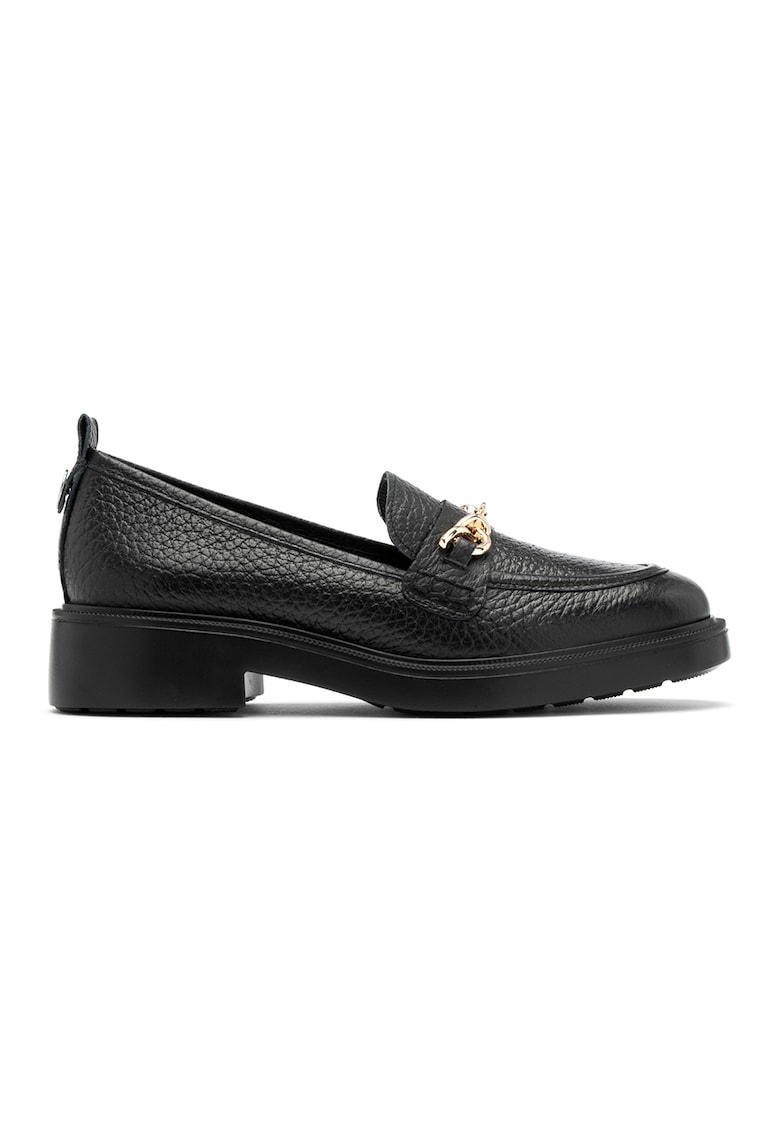 Pantofi loafer cu aplicatie metalica