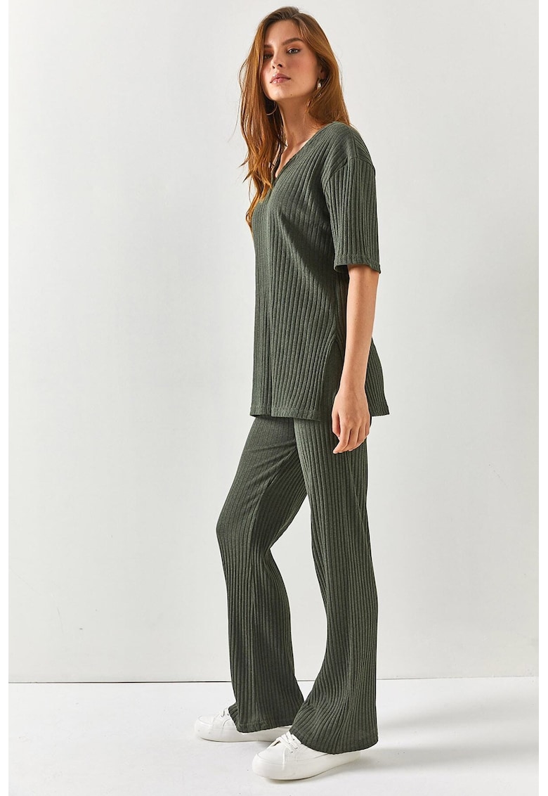 Set de tricou si pantaloni cu aspect striat 134329