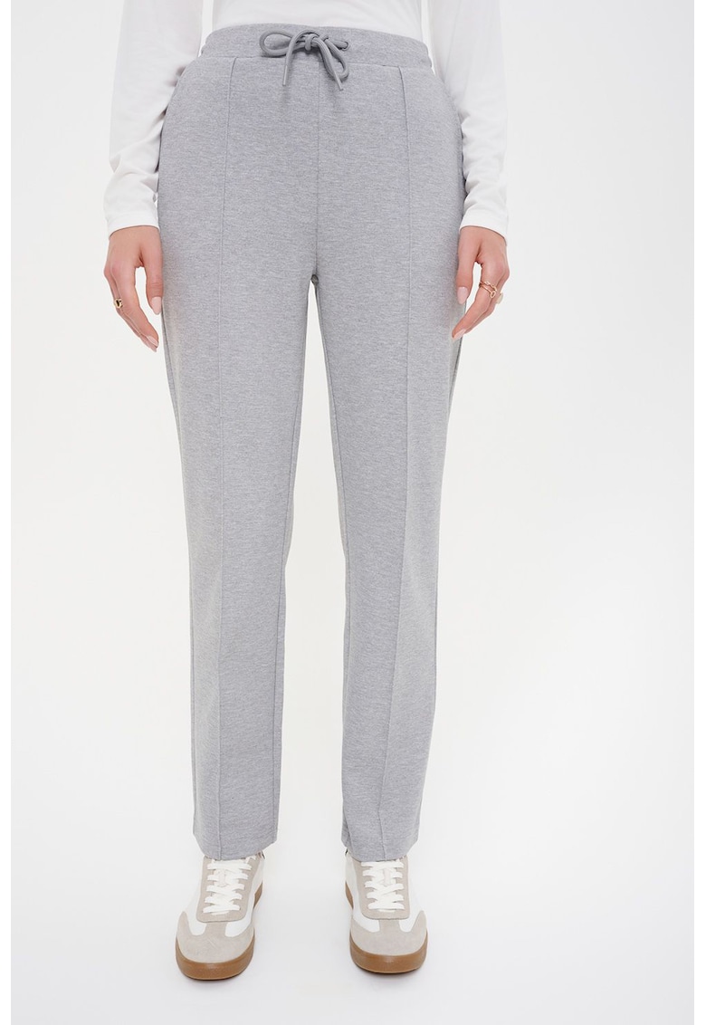 Pantaloni cu snur si buzunare laterale