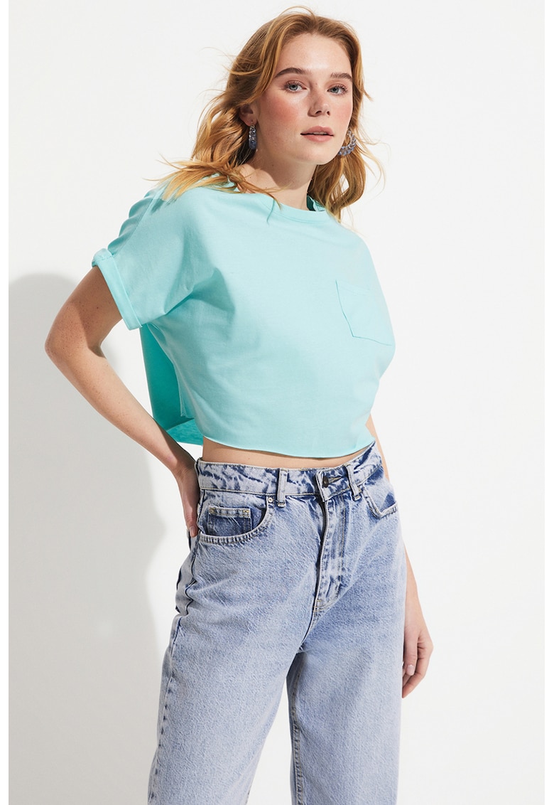 Tricou crop supradimensionat