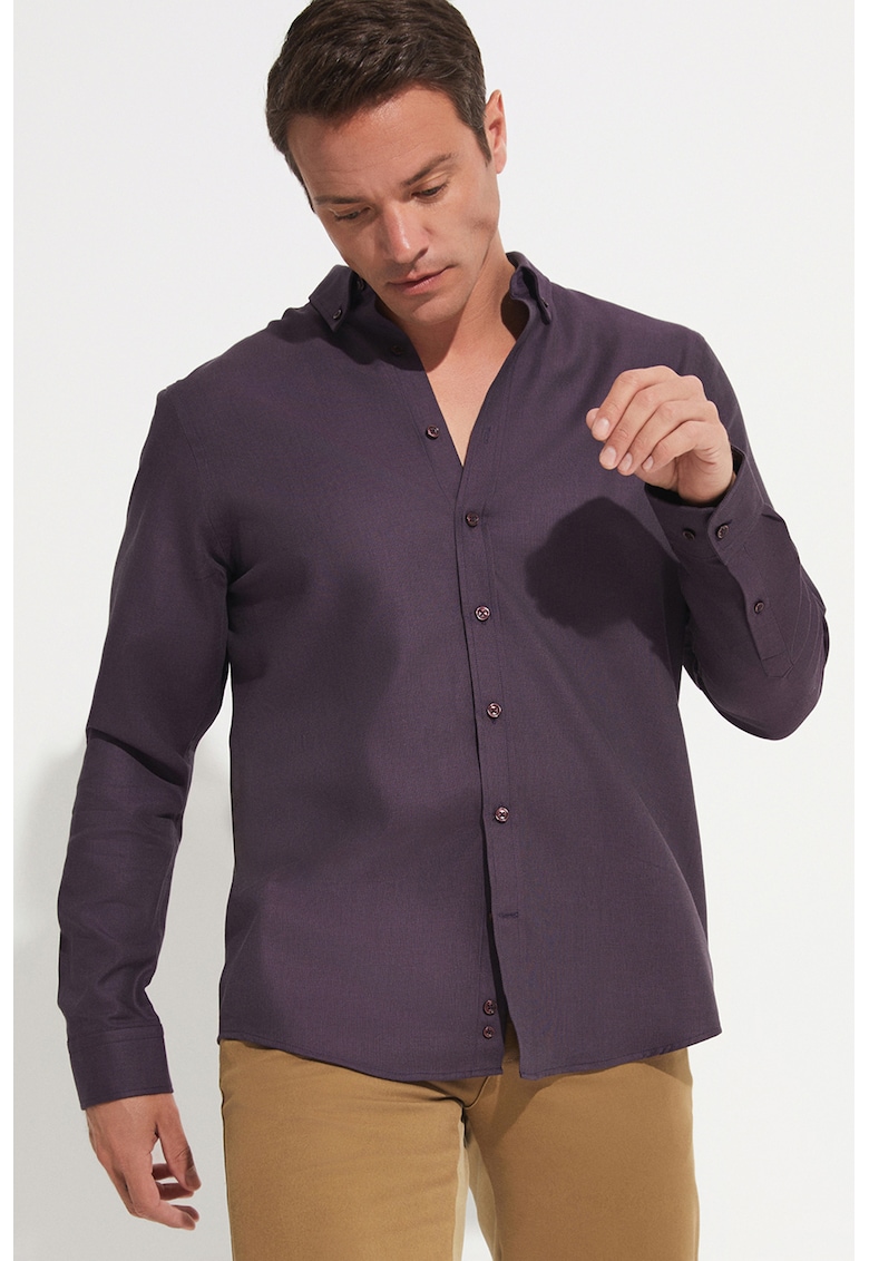 Camasa din bumbac cu guler fixat cu nasturi Camasa din bumbac cu guler fixat cu nasturi