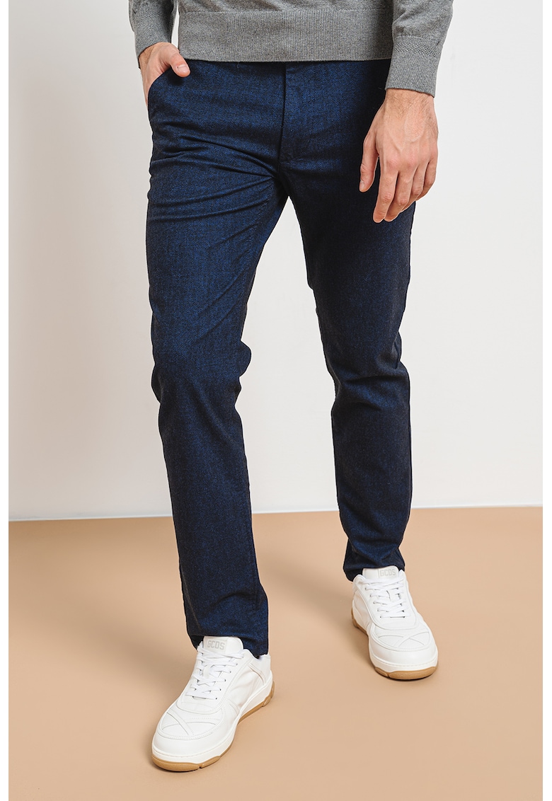 Pantaloni slim fit cu buzunare