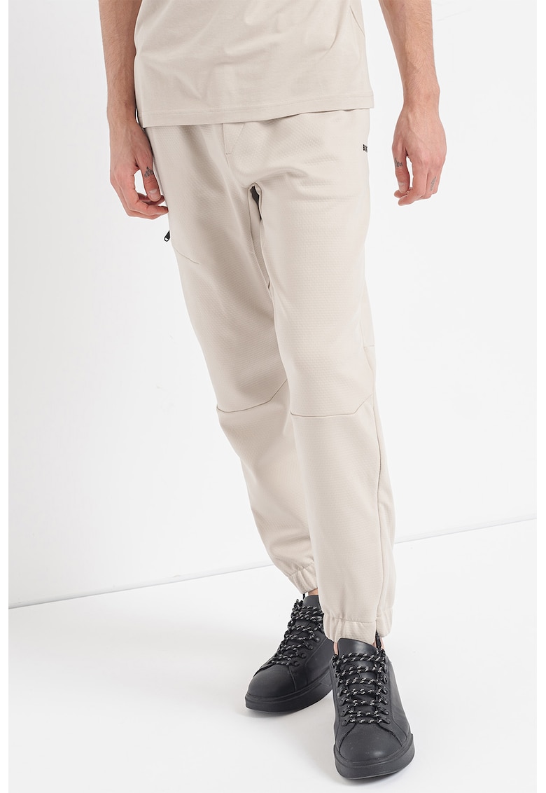 Pantaloni jogger cu o curea cu catarama Hariq