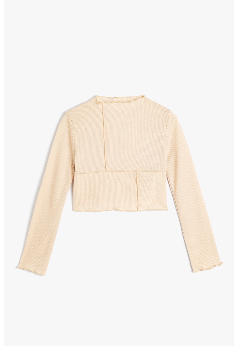 Pulover striat cu terminatii valurite