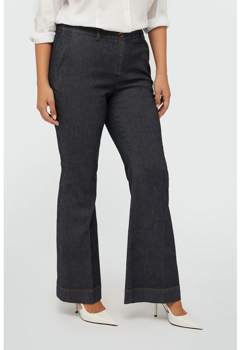 Pantaloni plus size bootcut