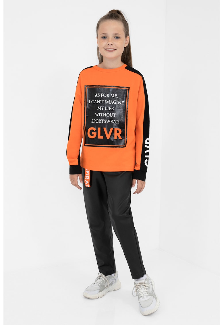 Pantaloni conici de piele ecologica cu o curea