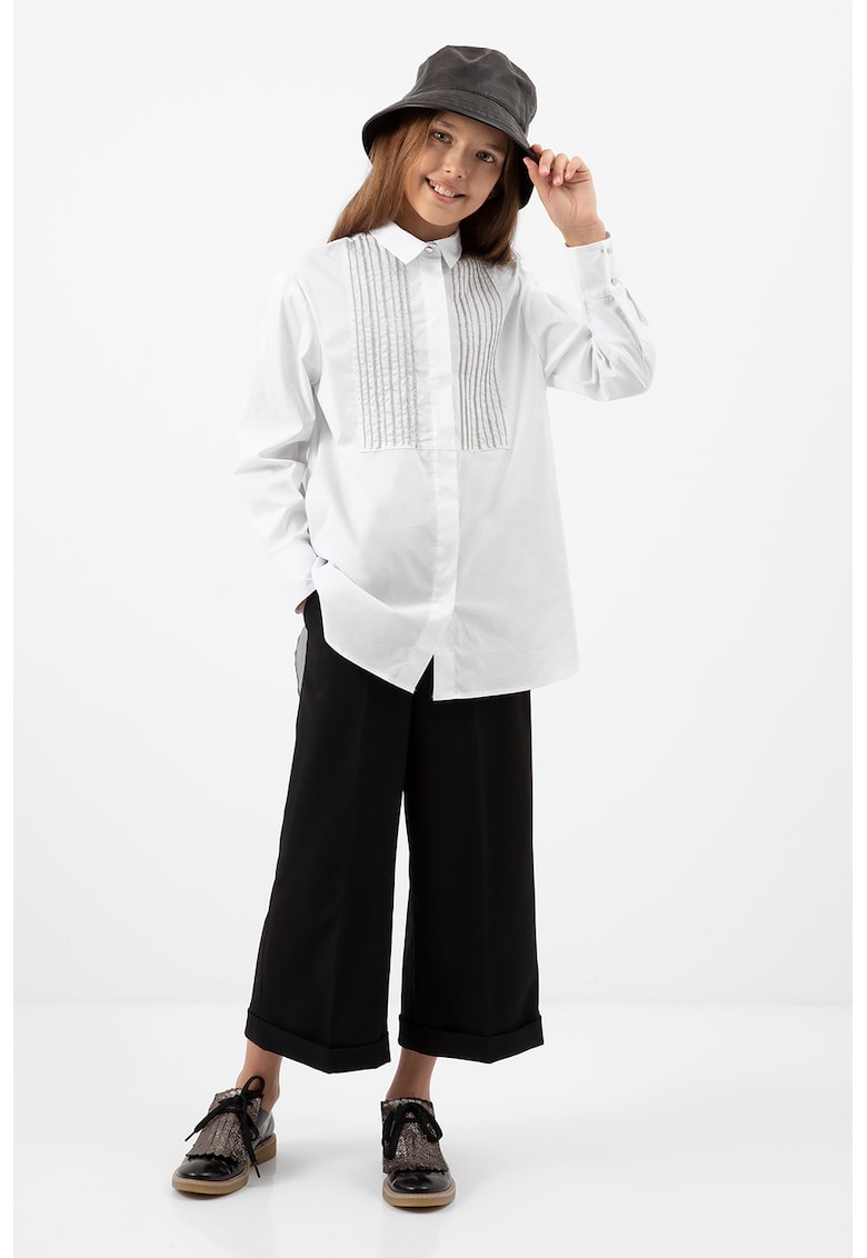 Pantaloni trei sferturi cu croiala ampla