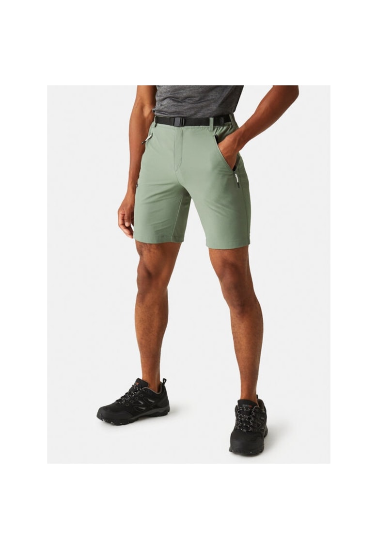 Pantaloni scurti sport barbati - 760335 - Verde - Poliamida