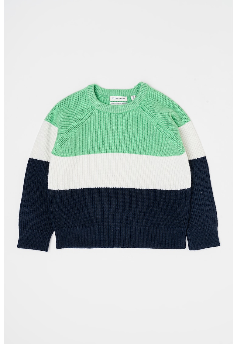 Pulover cu model in dungi si decolteu rotund