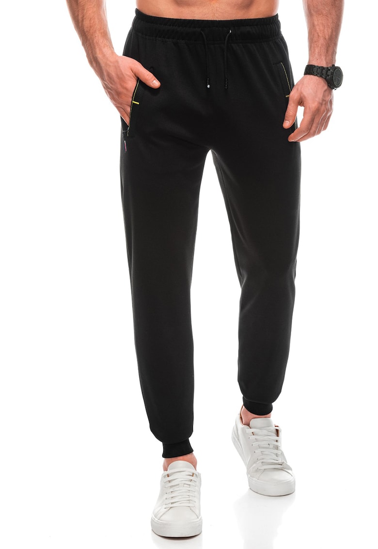 Pantaloni uni de trening cu buzunare laterale