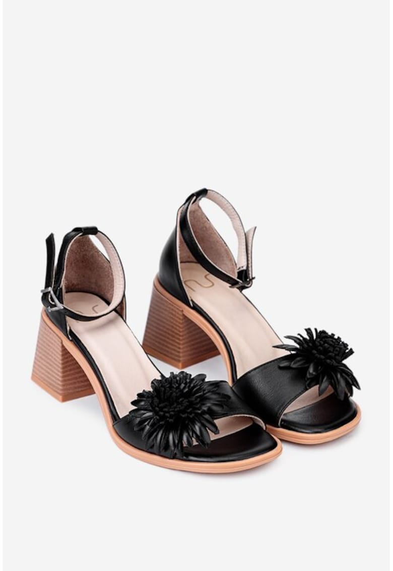 Sandale negre din piele cu ornament floare