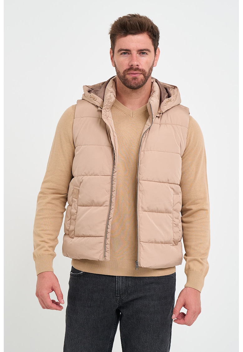 Vesta matlasata cu gluga