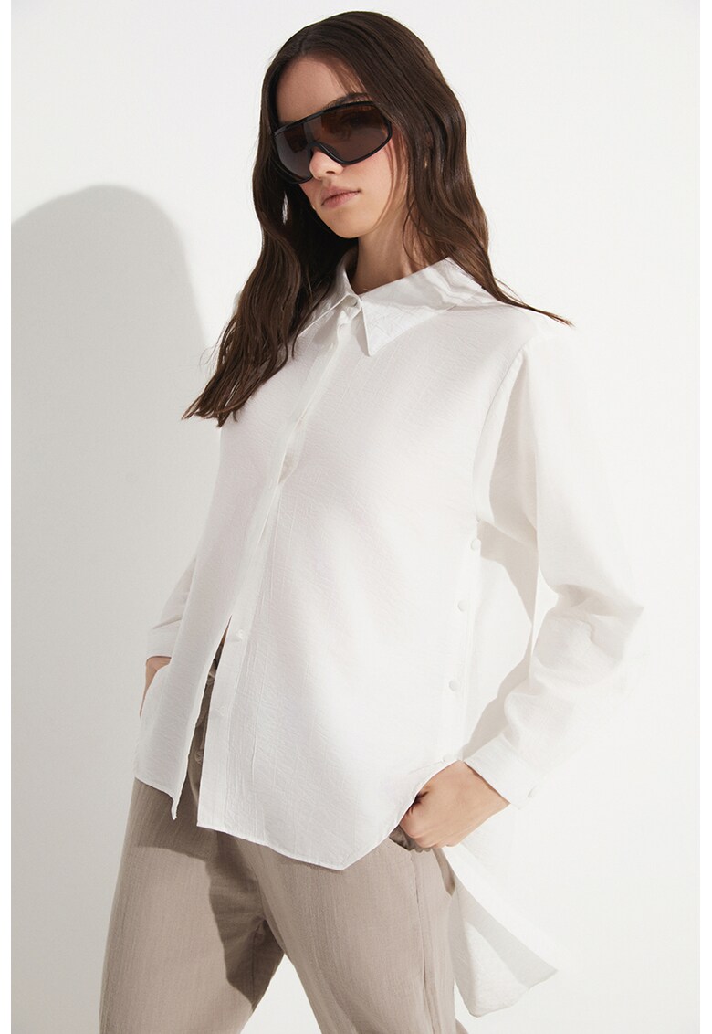 Camasa cu terminatie asimetrica