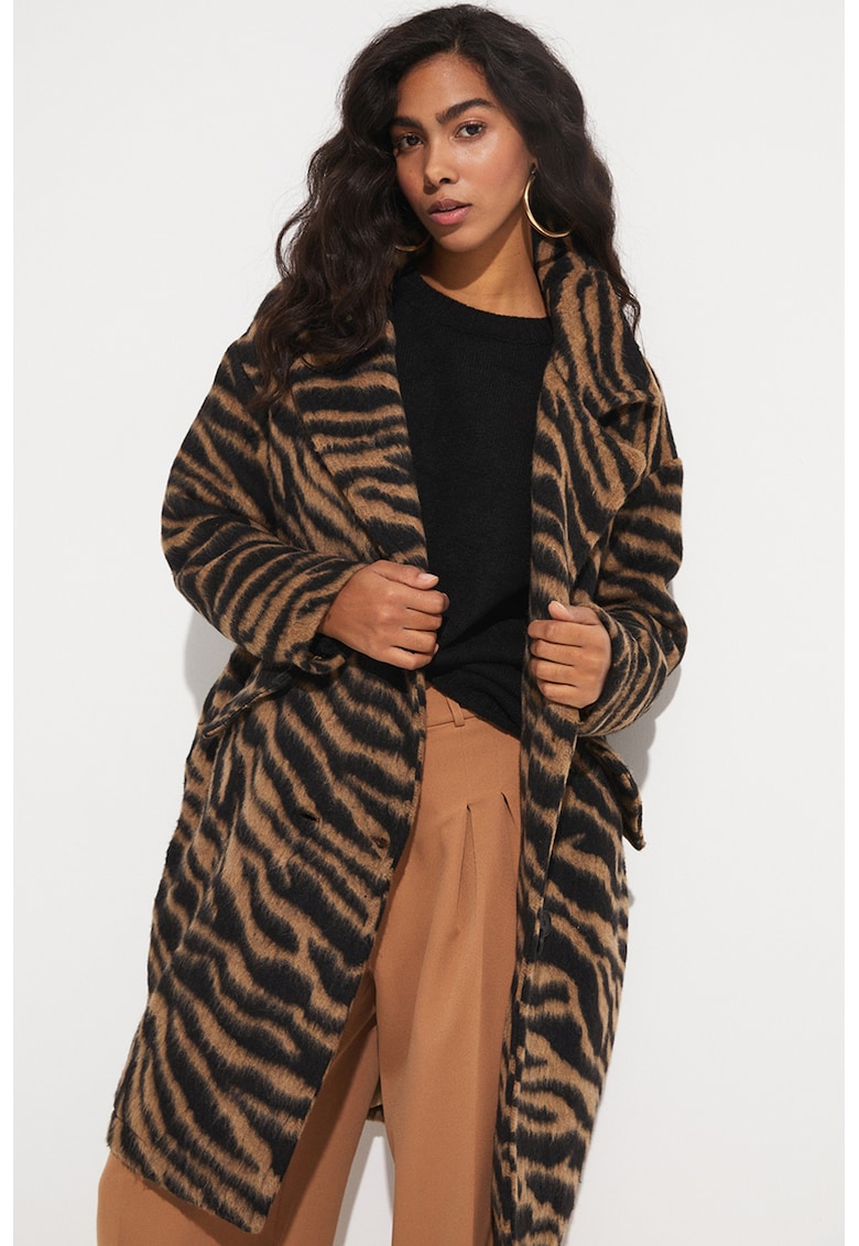 Palton cu animal print